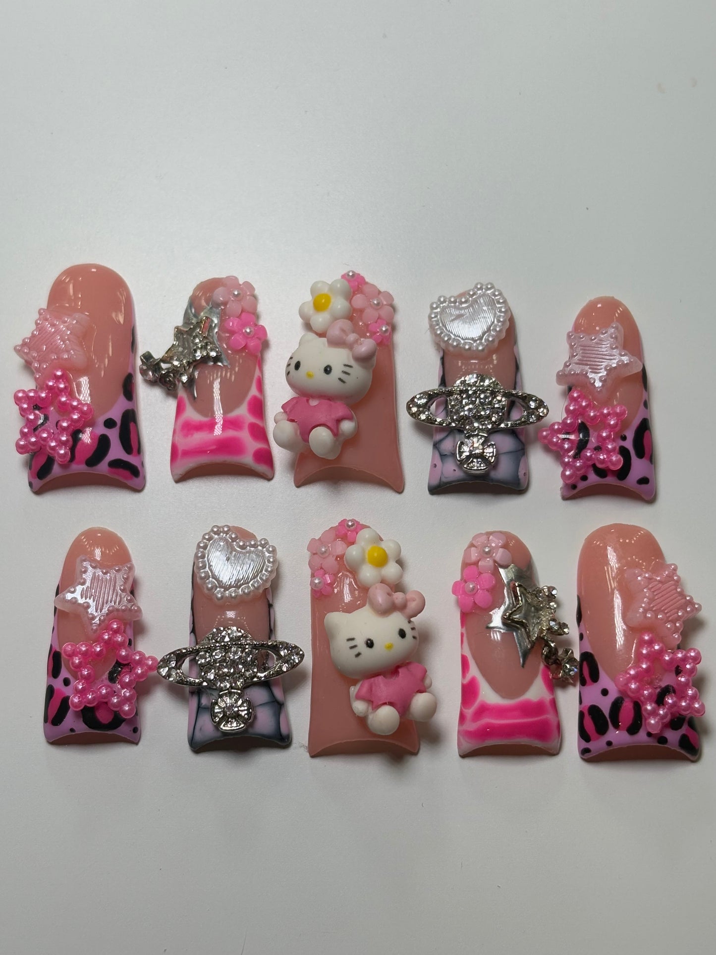 Y2K Hello Kitty
